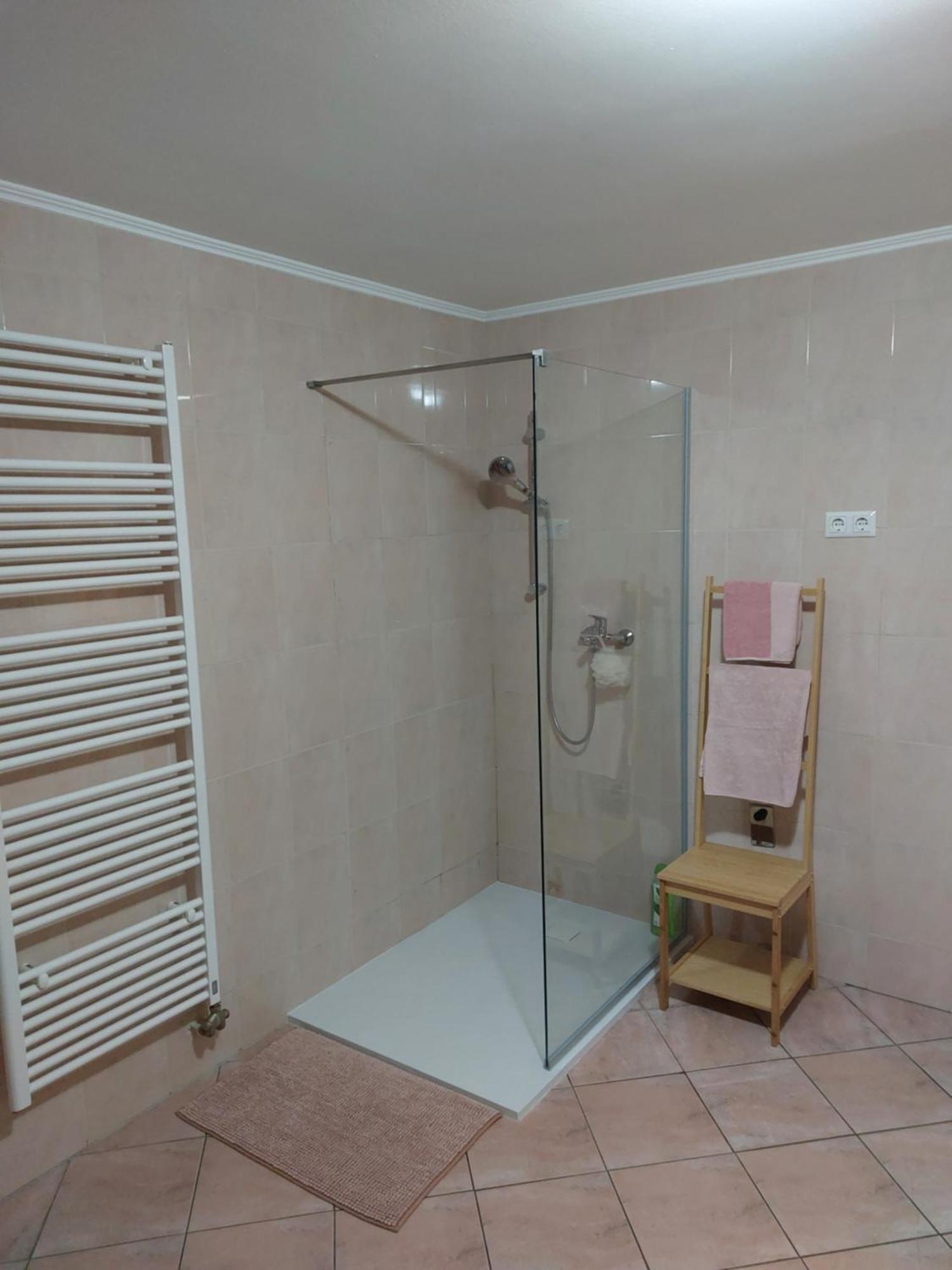 Apartma Sandi Sentilj ภายนอก รูปภาพ